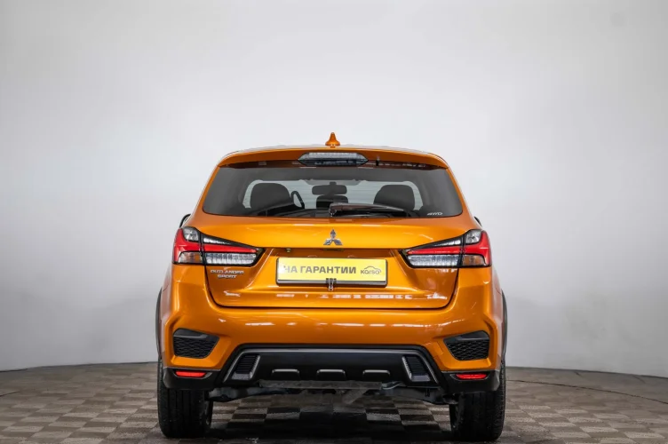 Mitsubishi Outlander Sport 5 из 6