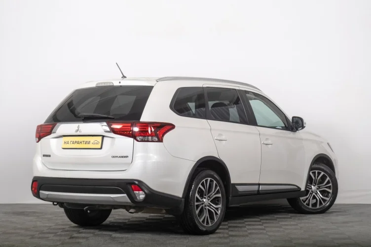 Mitsubishi Outlander 6 из 6