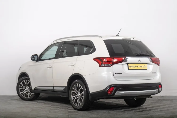 Mitsubishi Outlander 5 из 6