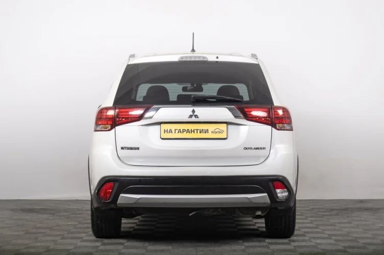 Mitsubishi Outlander 4 из 6