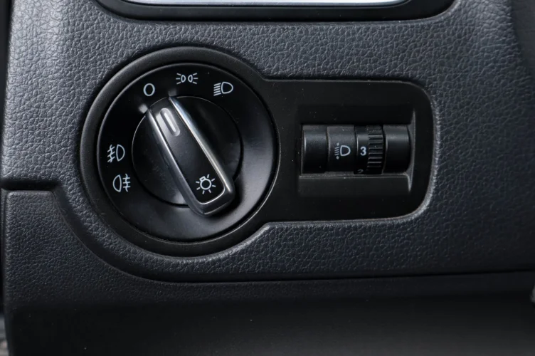 Volkswagen Polo 14 из 18