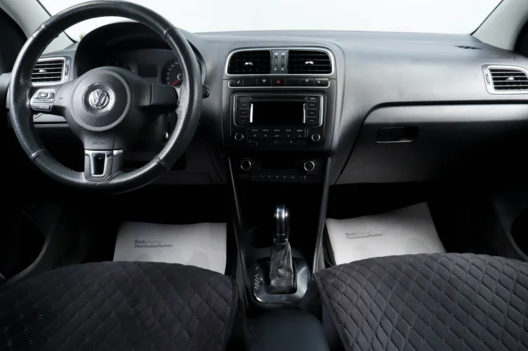 Volkswagen Polo 8 из 18