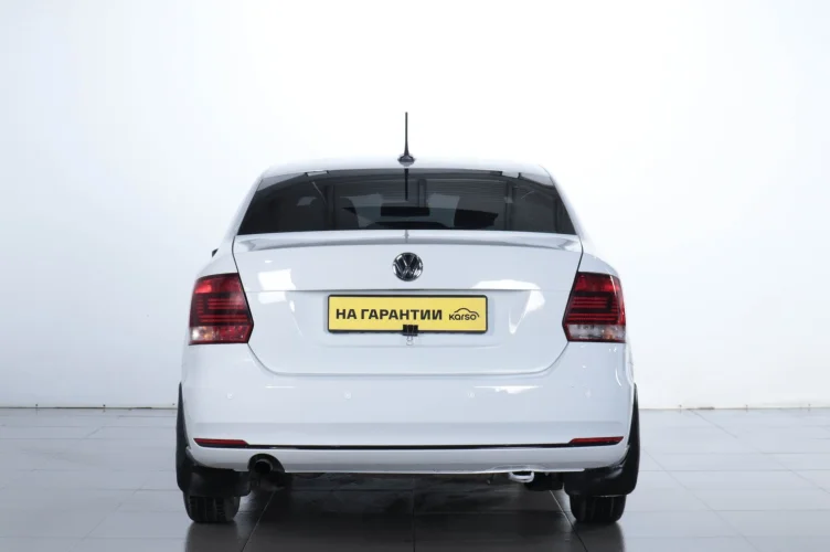 Volkswagen Polo 5 из 16