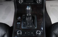 Volkswagen Touareg 14 из 21