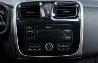 Renault Logan 11 из 13