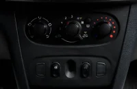 Renault Logan 12 из 13