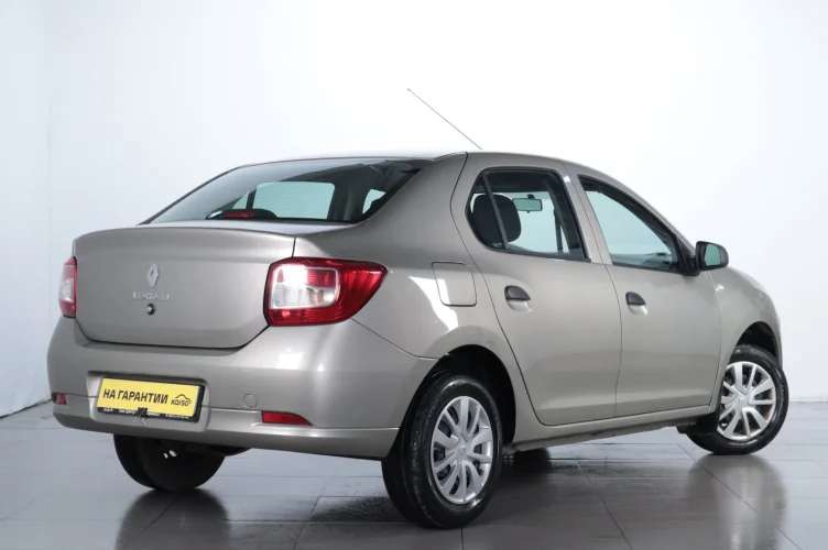 Renault Logan 4 из 6