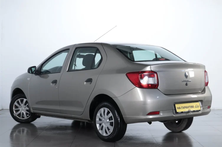 Renault Logan 6 из 6