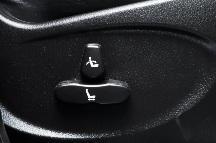 SsangYong Rexton 16 из 17