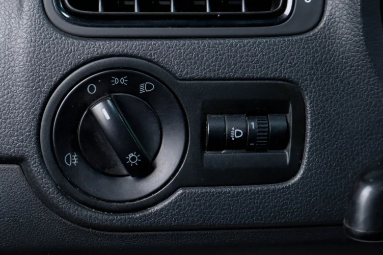 Volkswagen Polo 13 из 14