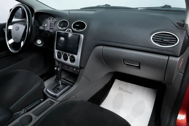 Ford Focus 9 из 17