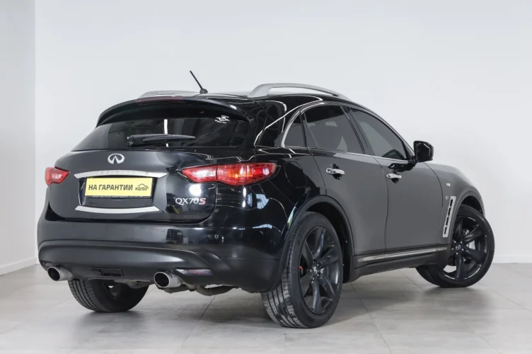 Infiniti FX37 6 из 6