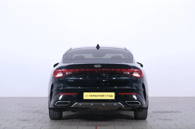 KIA K5 5 из 6
