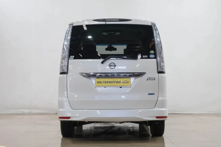 Nissan Serena 5 из 6
