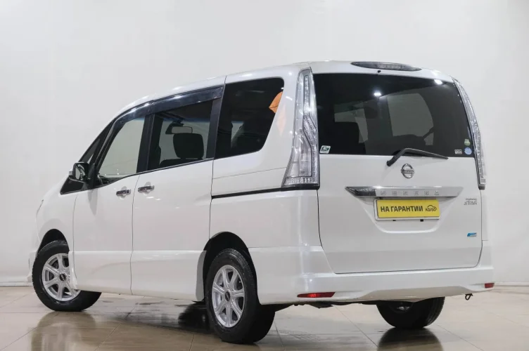 Nissan Serena 4 из 6
