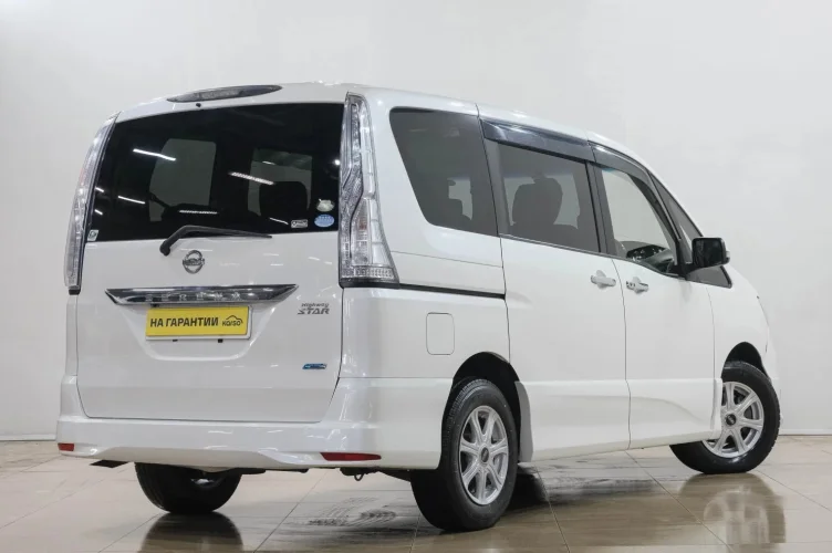 Nissan Serena 6 из 6
