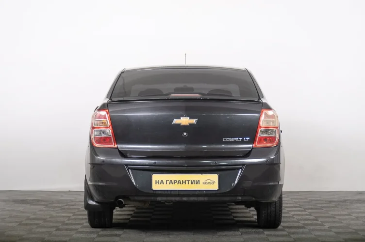 Chevrolet Cobalt 4 из 6