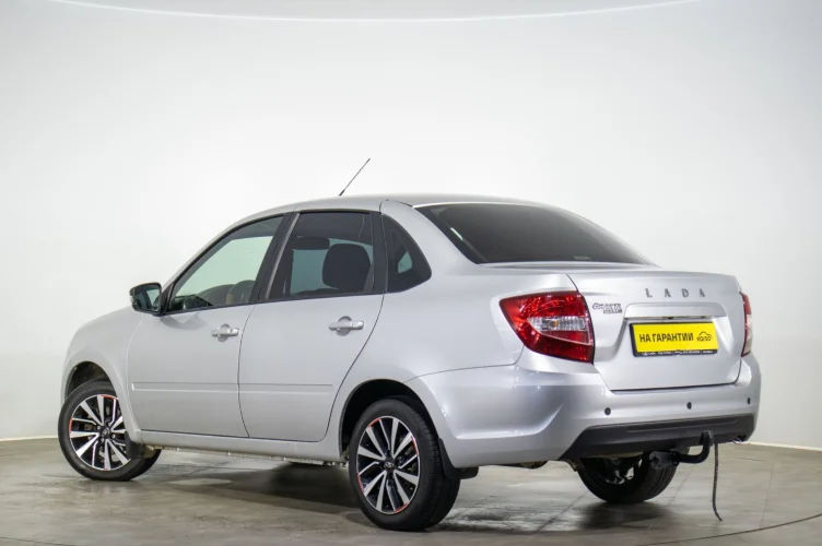 ВАЗ (LADA) Granta 6 из 6