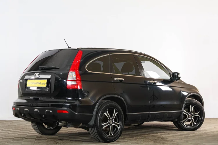 Honda CR-V 6 из 6