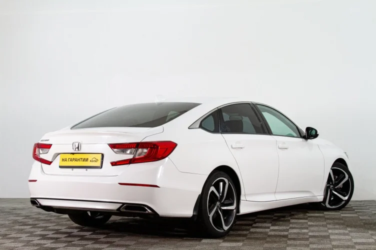 Honda Accord 4 из 6