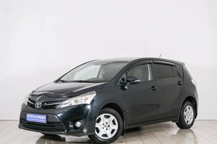Toyota Verso 3 из 6