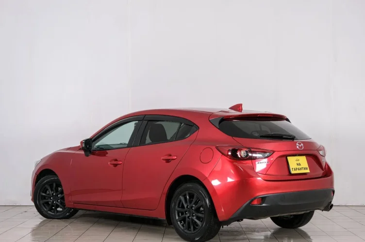 Mazda Axela 4 из 6