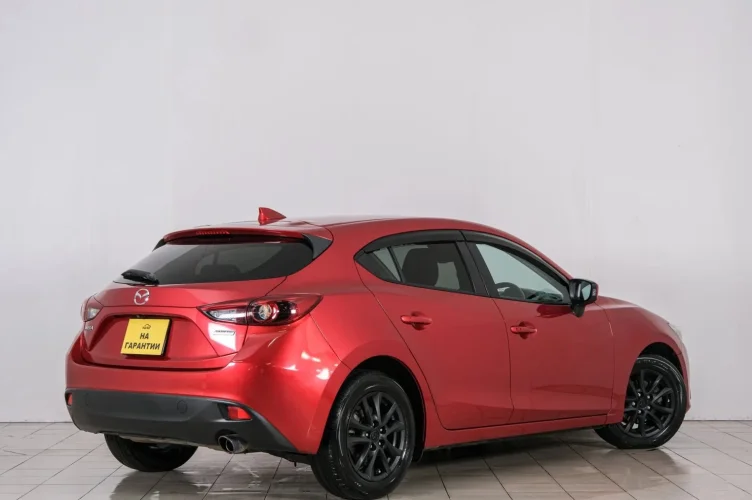 Mazda Axela 6 из 6