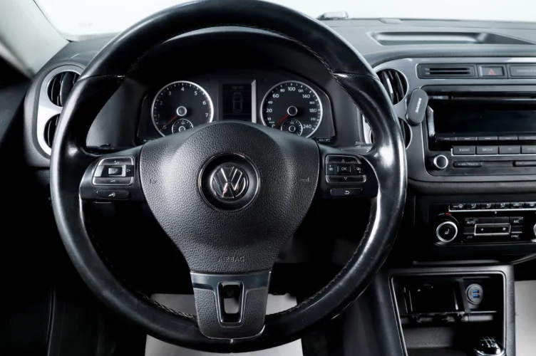 Volkswagen Tiguan 12 из 16