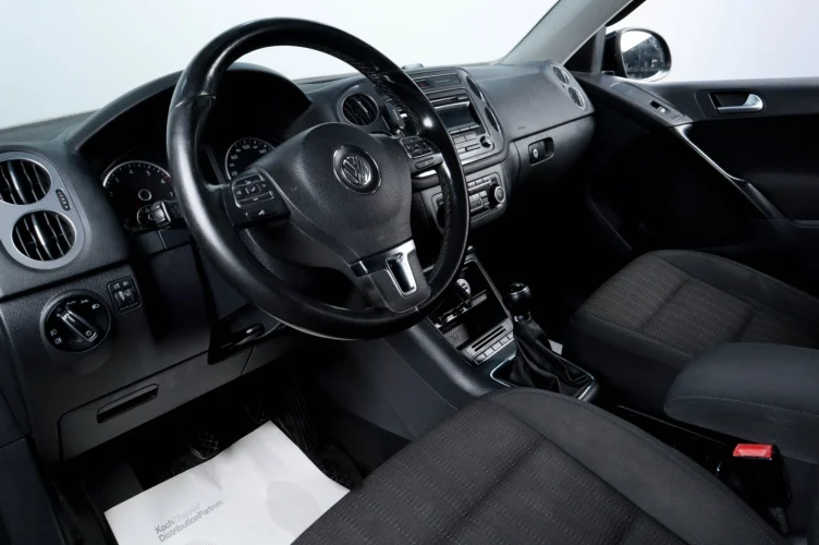 Volkswagen Tiguan 7 из 16
