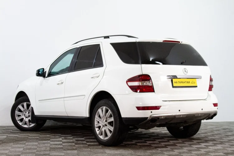 Mercedes-Benz M-класс 6 из 6