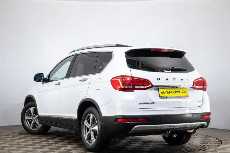 Haval H6 4 из 6