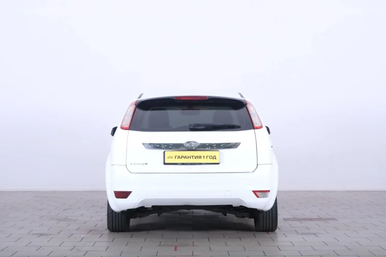 Ford Focus 5 из 6