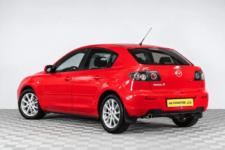 Mazda 3 4 из 6