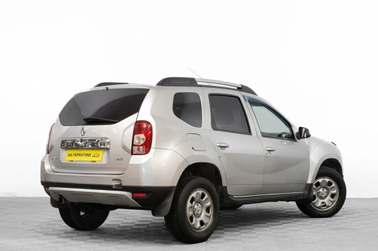 Renault Duster 4 из 6