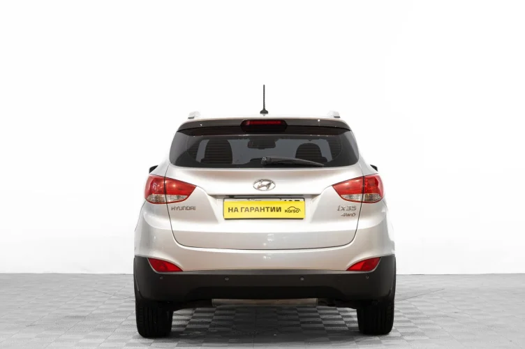 Hyundai ix35 5 из 6