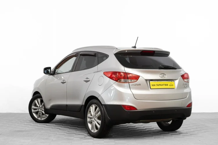 Hyundai ix35 6 из 6