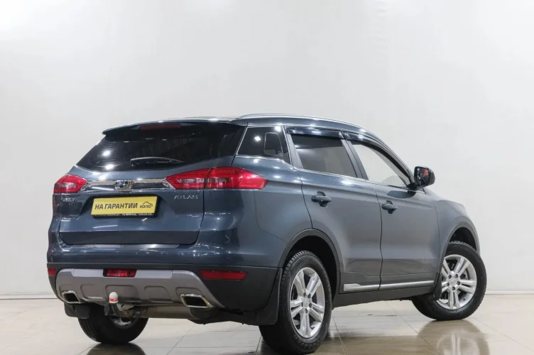 Geely Atlas 6 из 6