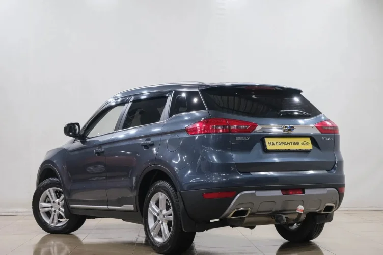 Geely Atlas 4 из 6