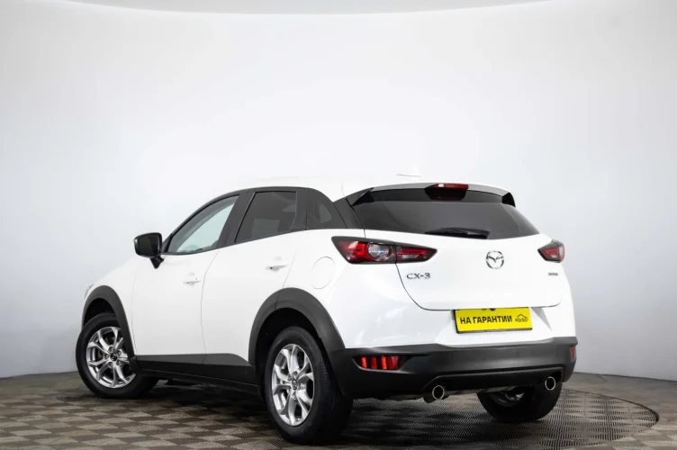 Mazda CX-3 4 из 6