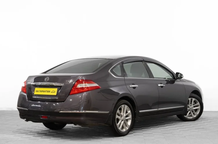 Nissan Teana 4 из 6