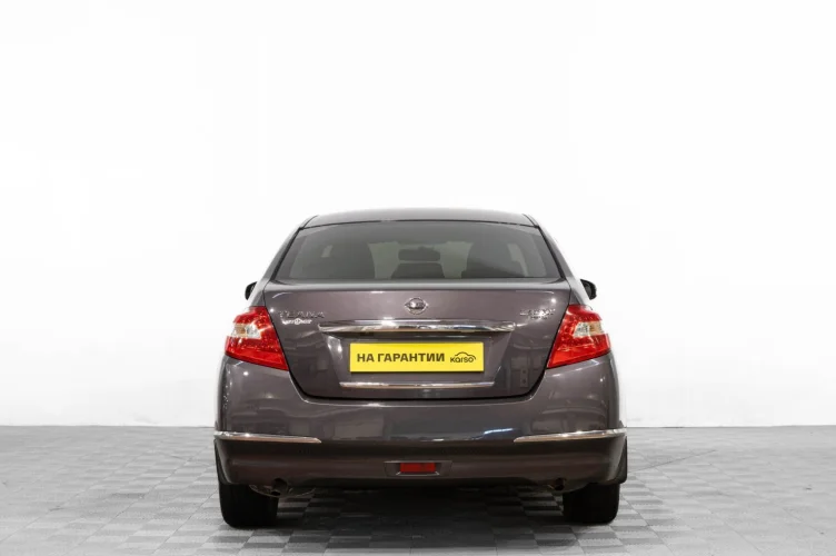 Nissan Teana 5 из 6