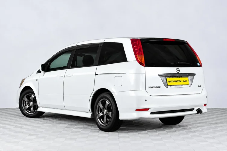 Nissan Presage 4 из 6