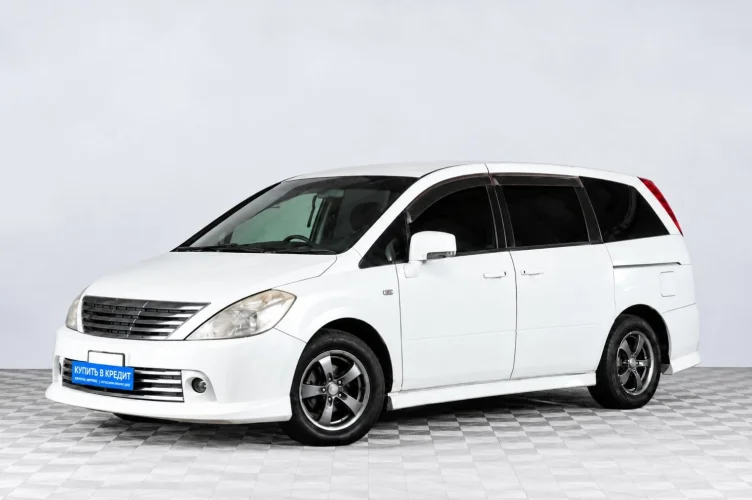 Nissan Presage 3 из 6