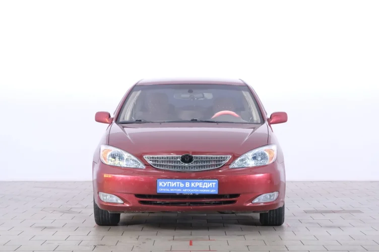 Toyota Camry 2 из 6
