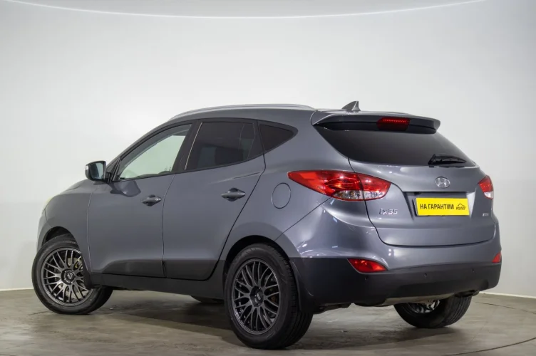 Hyundai ix35 6 из 6