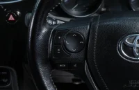 Toyota Auris 12 из 19