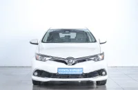 Toyota Auris 2 из 19