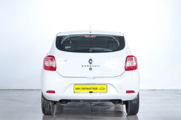 Renault Sandero 4 из 6