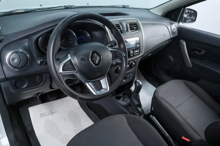 Renault Sandero 6 из 6