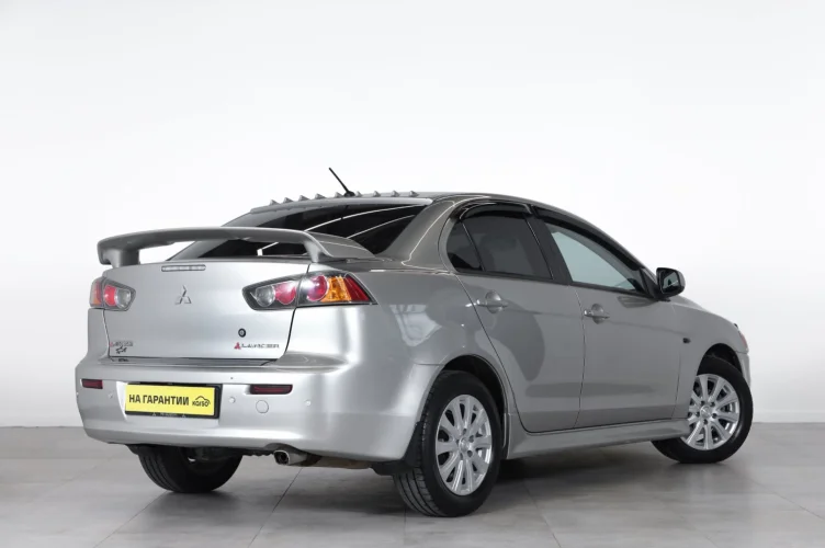 Mitsubishi Lancer 6 из 6